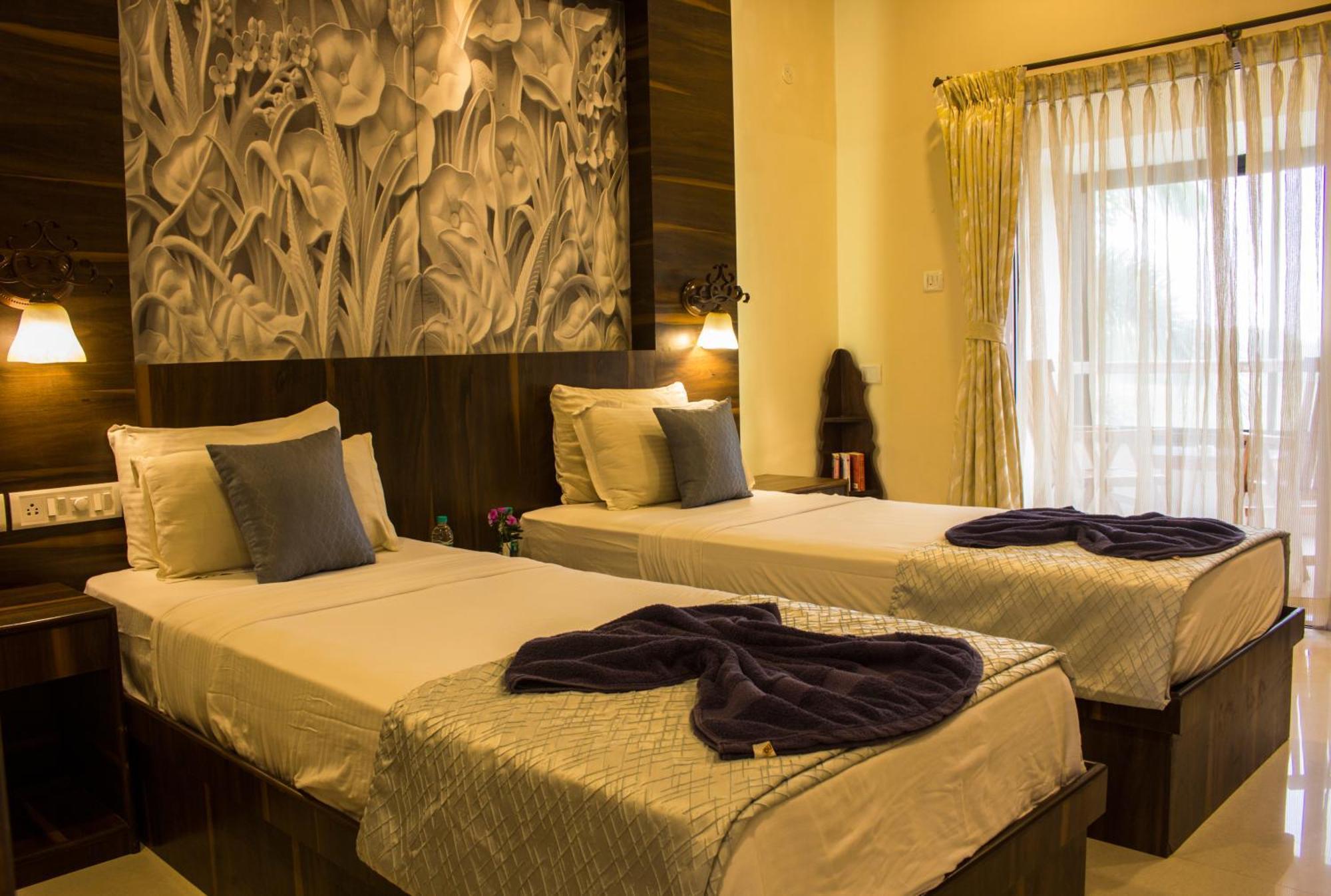 Luisa By The Sea Suites & Sea Front Rooms Mobor Extérieur photo